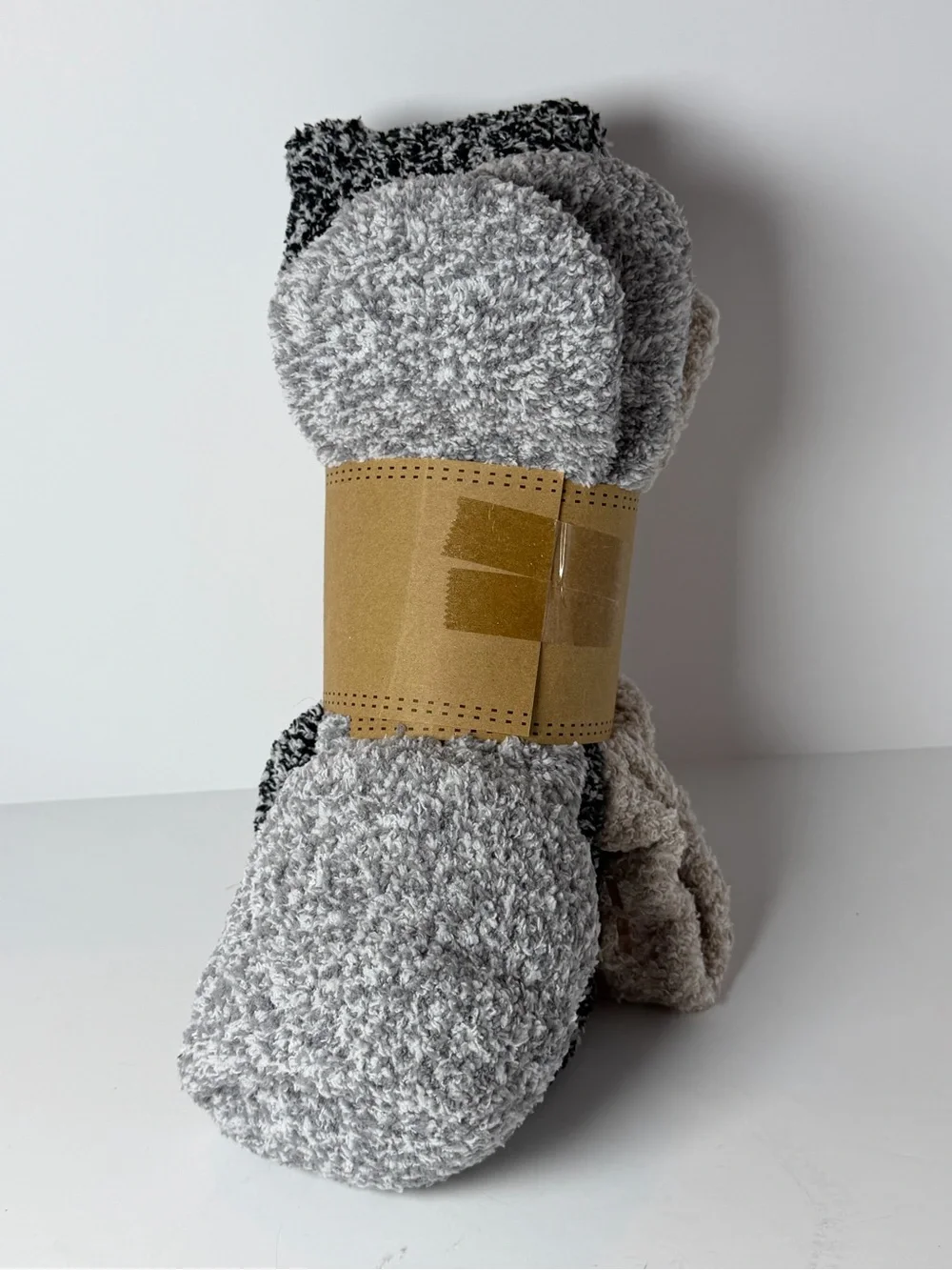 NWT Daventry Premium Fuzzy Grip Socks 3-Pack Neutral